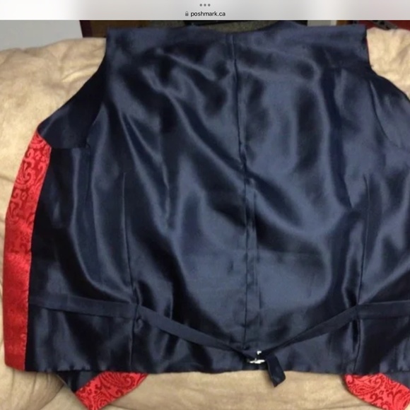 ALTEA silk vest - Picture 3 of 3